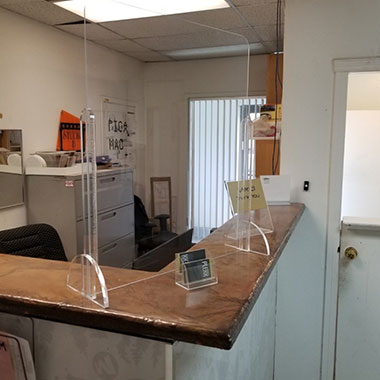 Protecteurs en acrylique / plexi